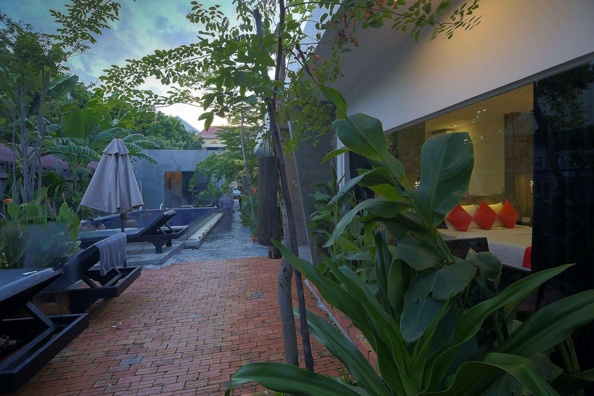 Fancy Boutique Villa Hotel Ciudad de Siem Riep Exterior foto